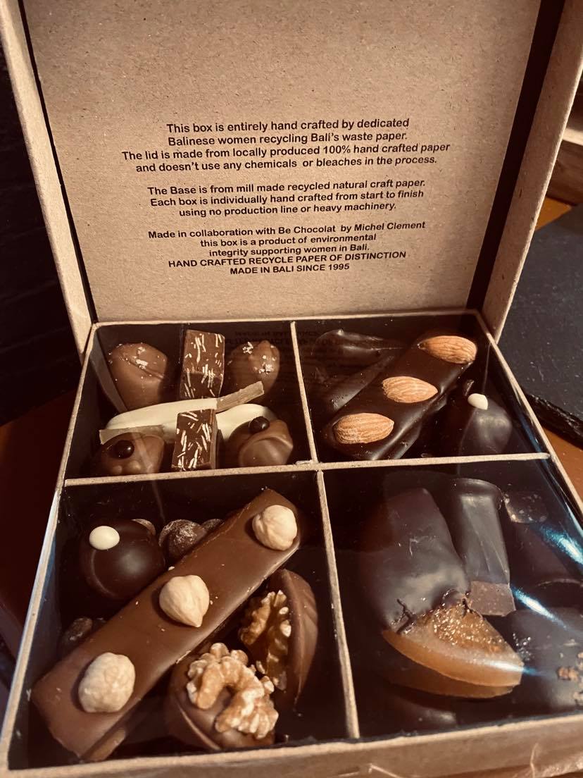 Chocolate Selection Gift Box 325g | Be Chocolat