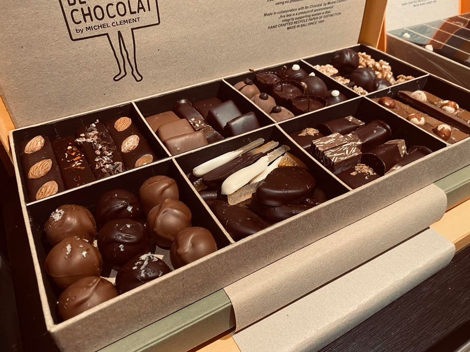 Chocolate Selection Gift Box 1kg Vegan | Be Chocolat