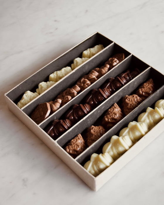 Christmas Chocolate Selection Gift Box 430gr | Be Chocolat